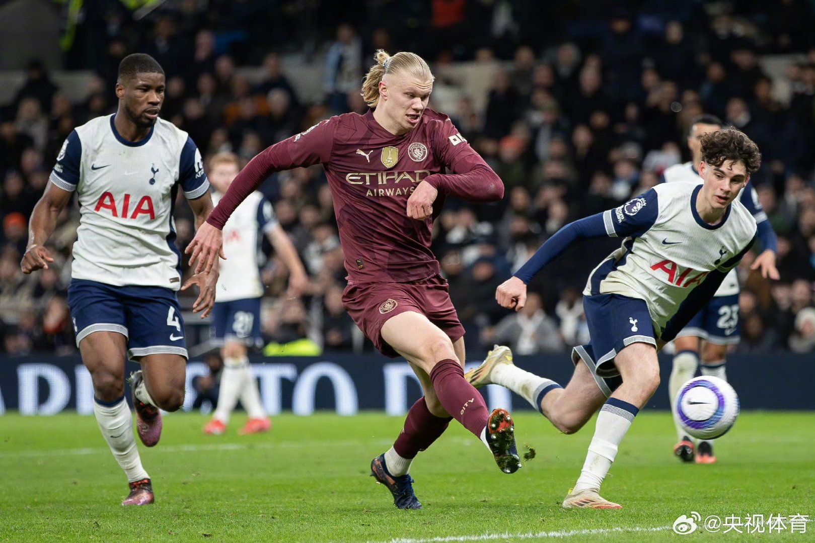 关于曼城清晨刷新队史纪录；志在德甲名次提升；悬念犹存；轮换策略成焦点的信息