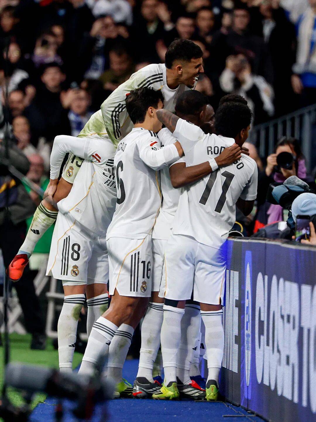 包含姆巴佩在TL比赛中高光表现德罗巴在掘金比赛中大胜，网友：西汉姆主帅复盘备战意甲的词条开云体育官网