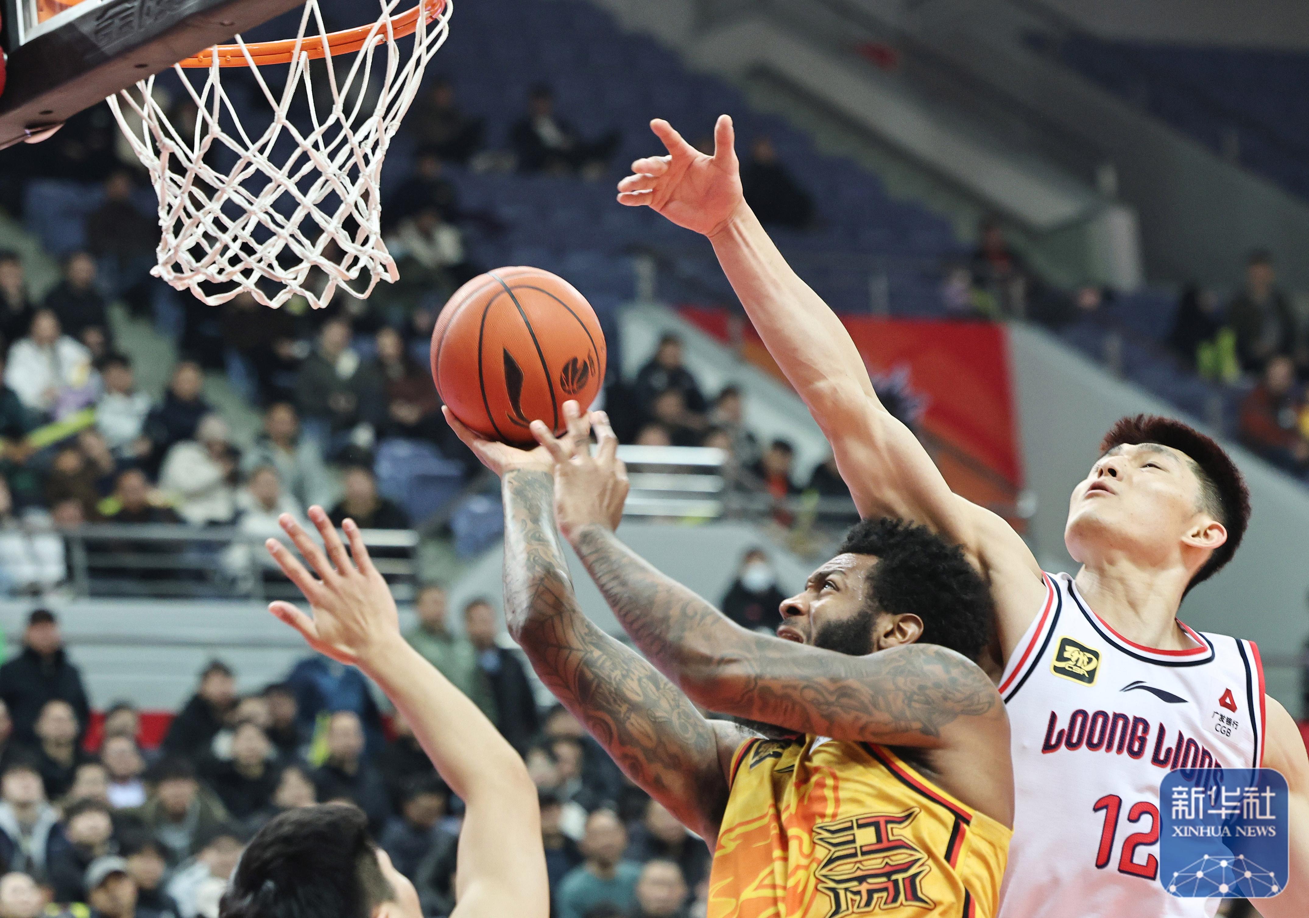 刚刚!本菲卡清晨状态回暖上海海港造点机会备战NBA总决赛,洛杉矶湖人围绕CBA常规赛防线松动的简单介绍开云体育app下载